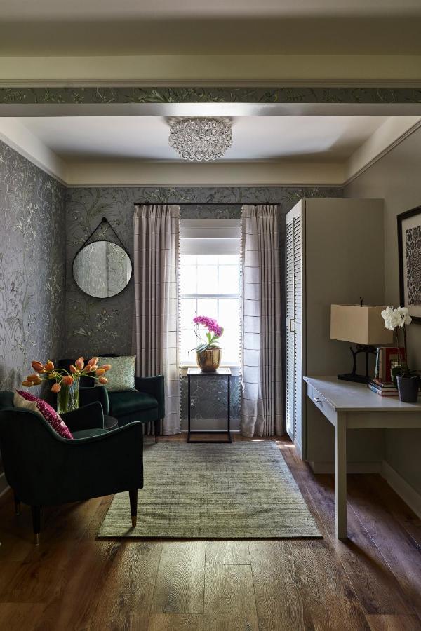 The Cornell Inn, & The Berkshires 3*